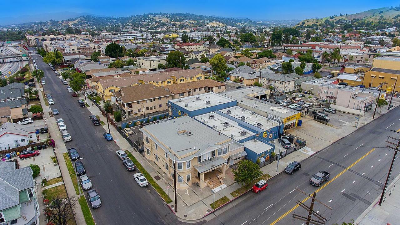 Хостел Pads On Pasadena Ave Лос-Анджелес Экстерьер фото
